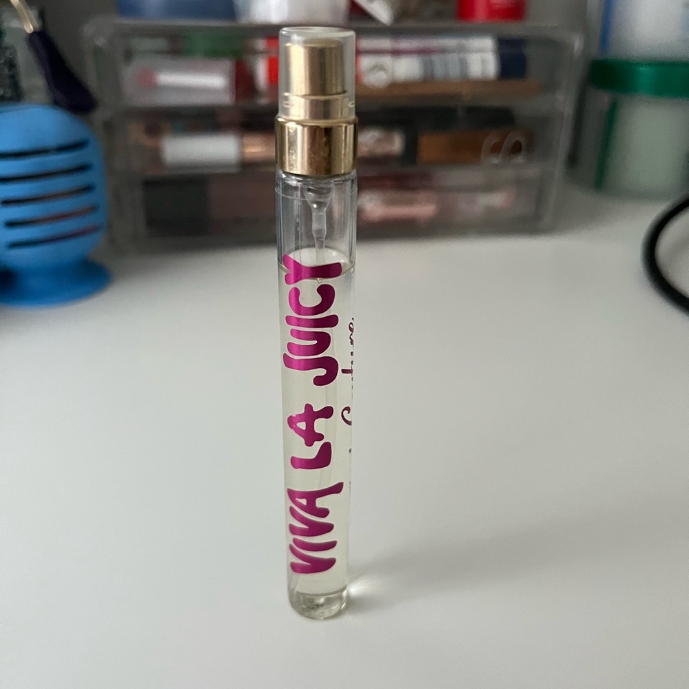 Viva la Juicy Pink Couture travel perfume